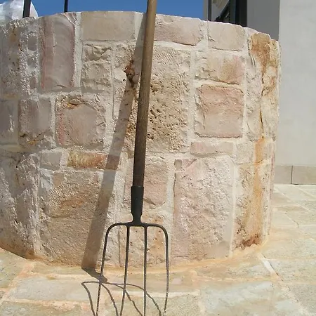 Quattrolinari 乡村民宿 孔韦尔萨诺